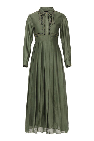 Donna Robe